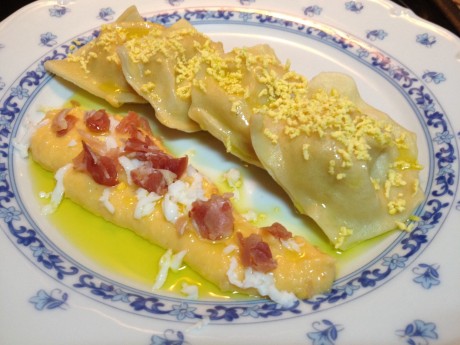Raviolis de Salmorejo